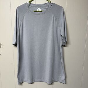 Toes On The Nose Athletic Stretch T Shirt UPF Protection Surf Apparel Men L EUC